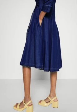 MAX & Co. Minorca - Robe En Jean - Blue -MAX & Co.Ventes 2b06290d10d549b9ba3e5ccef8d0f1ea