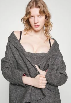 MAX & Co. Osen - Blazer - Grey -MAX & Co.Ventes 3f21f790f48f430bb975bc0415b81fb1