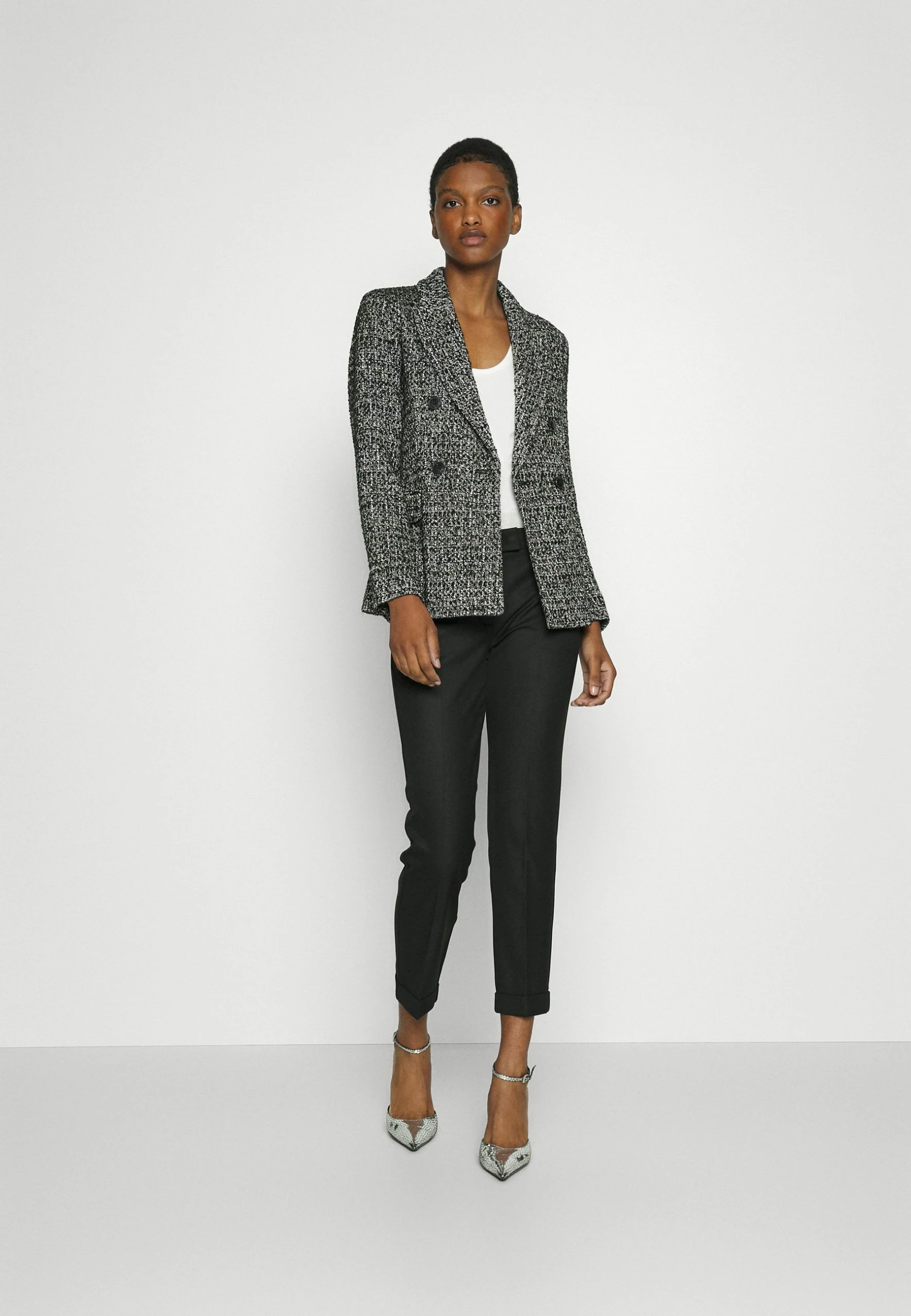 MAX & Co. Merlino - Blazer - Black 4 MAX & Co. Merlino - Blazer - Black – Image 2