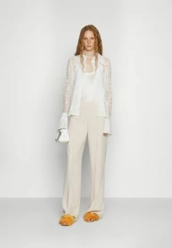 MAX & Co.Ventes -MAX & Co.Ventes 40d132a0aacb494da24696352a47e927