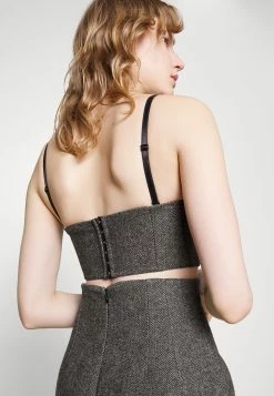 MAX & Co. Kiku - Débardeur - Grey 19 MAX & Co. Kiku - Débardeur - Grey -MAX & Co.Ventes 45302b4bb60d413db3f7333e74cde7f3