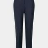 MAX & Co. Monopoli - Pantalon Classique - Navy Blue Pattern 2 MAX & Co. Monopoli - Pantalon Classique - Navy Blue Pattern -MAX & Co.Ventes 51c19c49770248b687dabaa94814263d