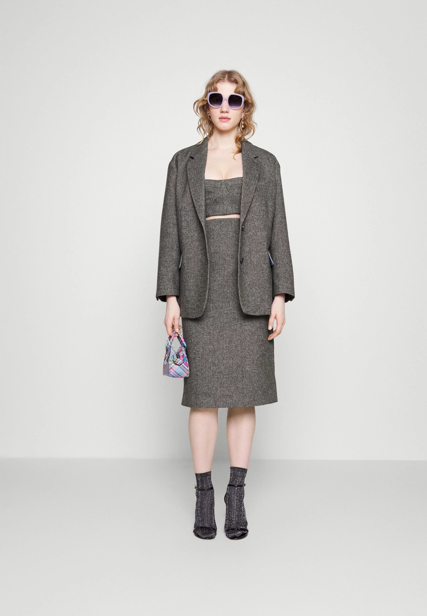 MAX & Co. Kiku - Débardeur - Grey 4 MAX & Co. Kiku - Débardeur - Grey – Image 2