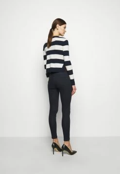 MAX & Co. Milano - Jeans Skinny - Midnight Blue 11 MAX & Co. Milano - Jeans Skinny - Midnight Blue -MAX & Co.Ventes 8706de569b6f4893b2eecaa47ae7e13f