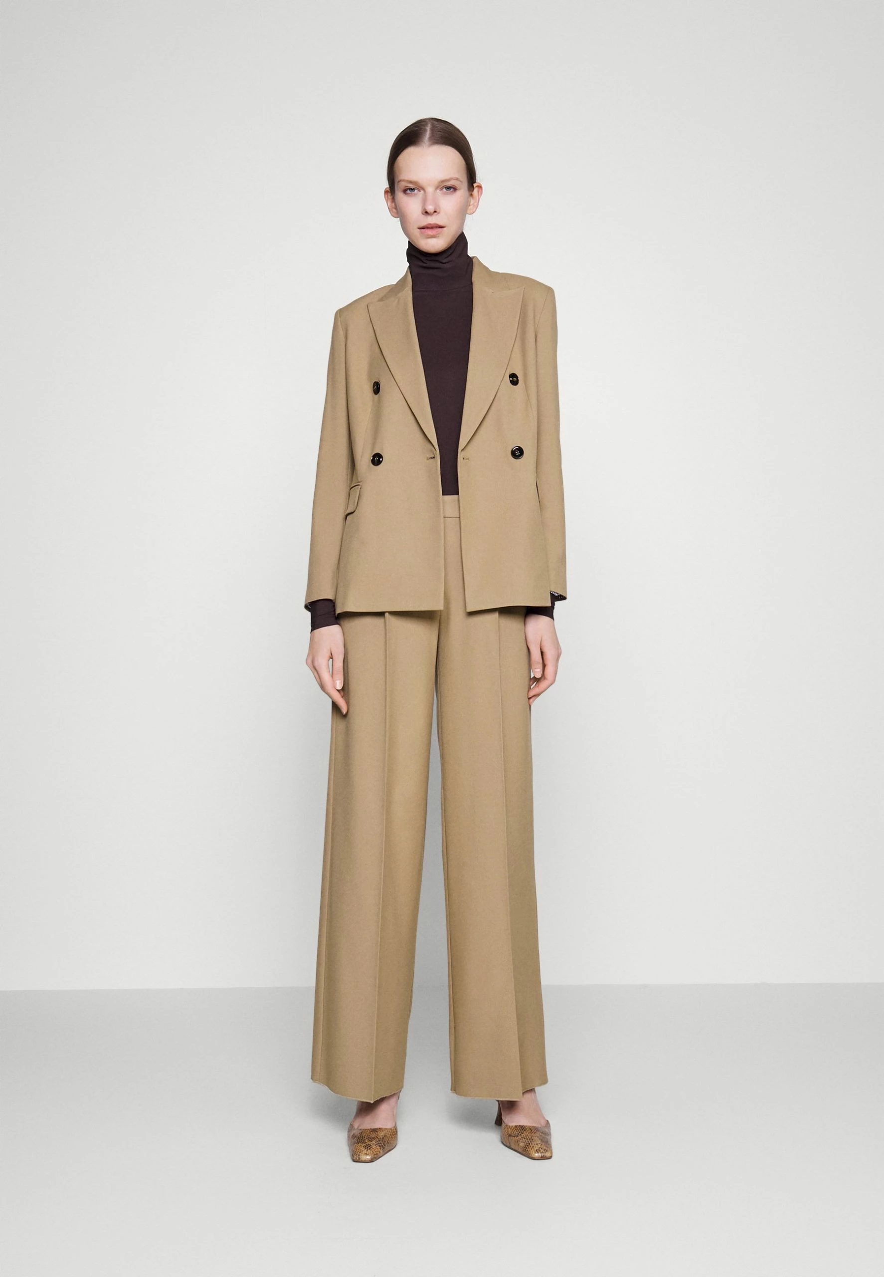 MAX & Co. Pista - Blazer - Camel 4 MAX & Co. Pista - Blazer - Camel – Image 2