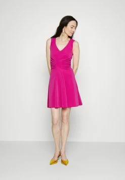 MAX & Co.Ventes -MAX & Co.Ventes f9fff40b31db4930a8d750db5180e47a